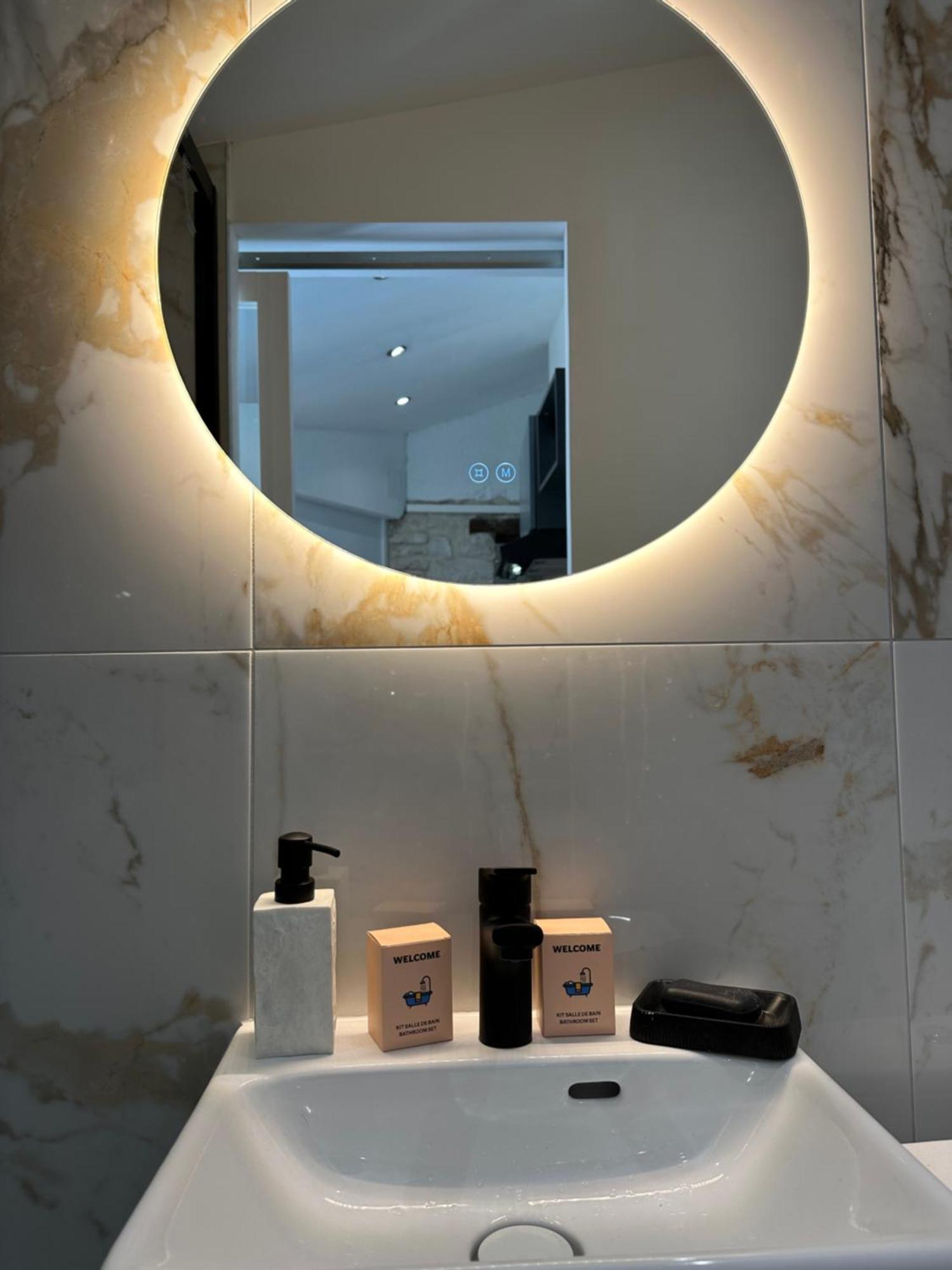 Appartement Calme Design Et Comfort Orleans Luaran gambar
